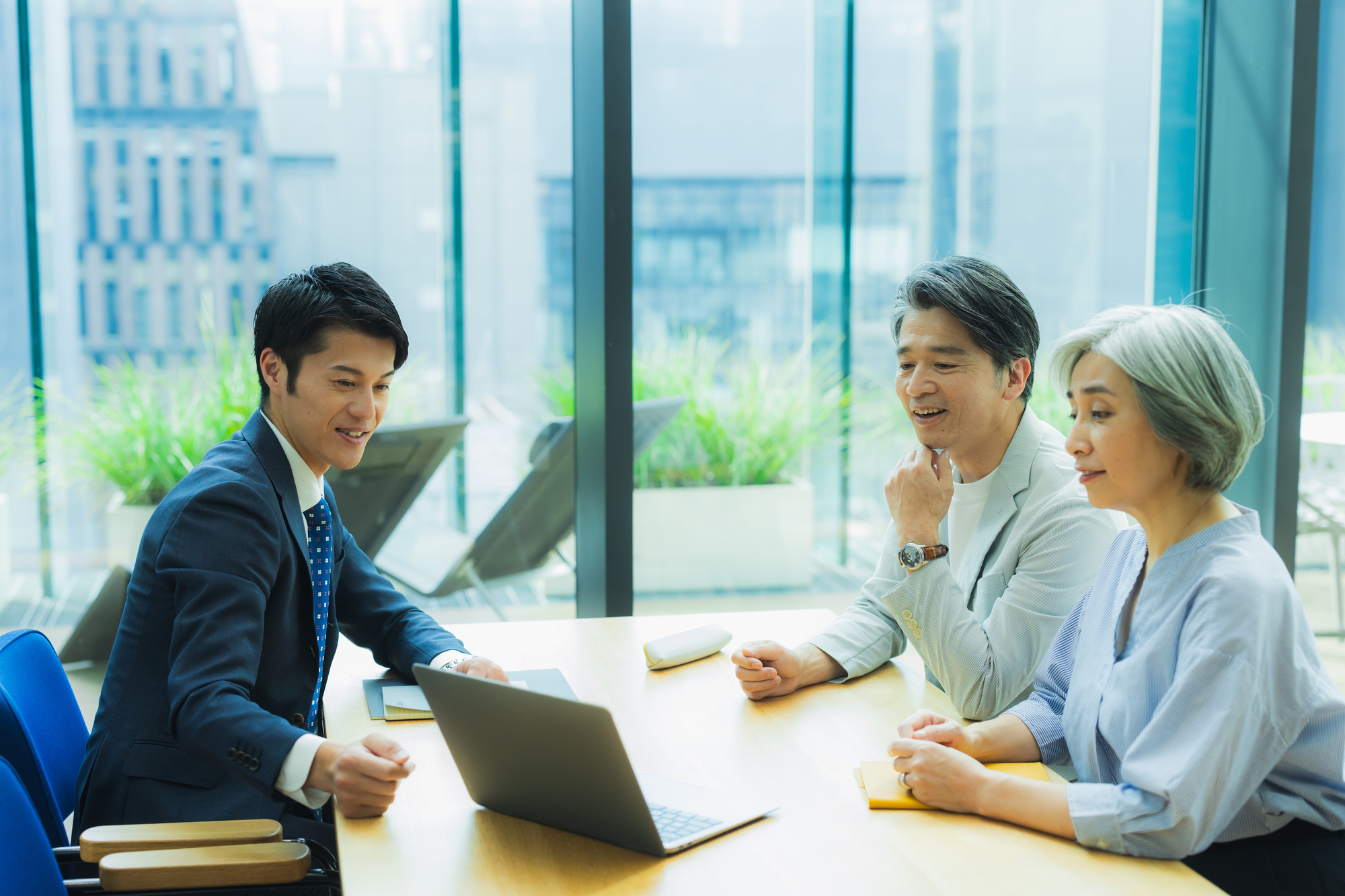 不動産経験者はなぜあえてフランチャイズを選ぶのか？成功を分ける判断軸と向き不向きを解説